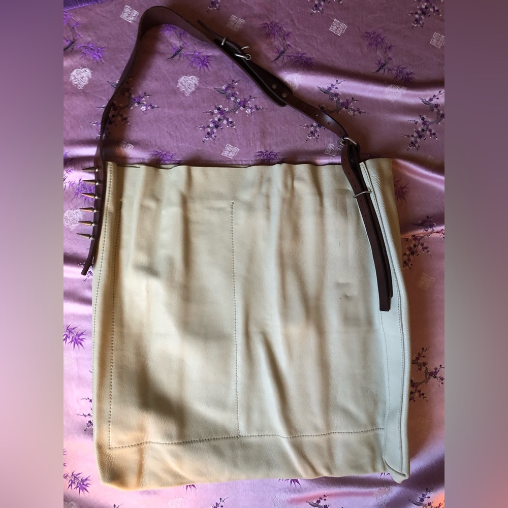 Handmade leather tote bag